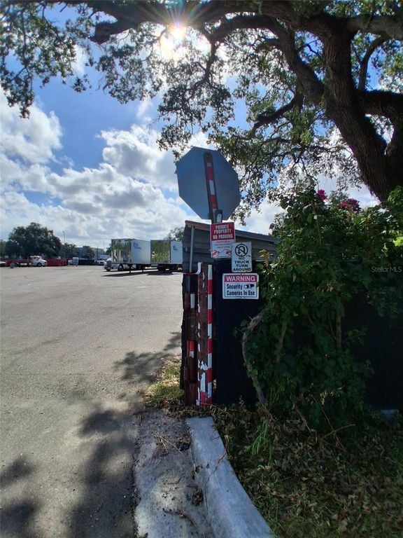 Image 2 of property listing at 7001 CAUSEWAY BOULEVARD, Tampa, FL 33619