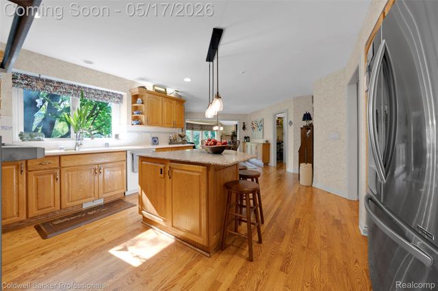 3653 Cedar Brook Drive, Rochester Hills, MI 48309