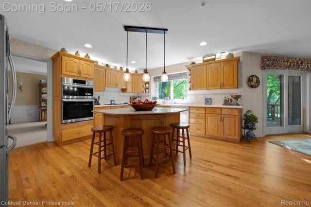 3653 Cedar Brook Drive, Rochester Hills, MI 48309