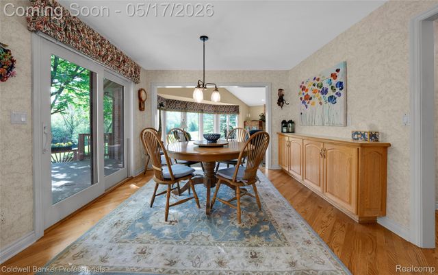 3653 Cedar Brook Drive, Rochester Hills, MI 48309