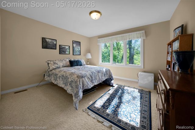 3653 Cedar Brook Drive, Rochester Hills, MI 48309