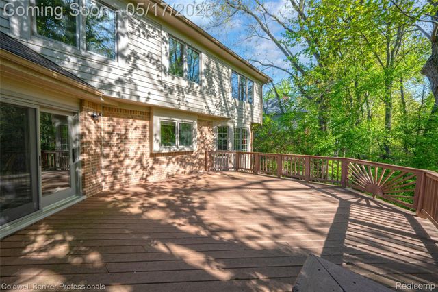3653 Cedar Brook Drive, Rochester Hills, MI 48309
