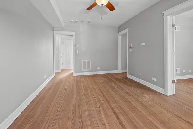 2211 W Winona Street 1, Chicago, IL 60625