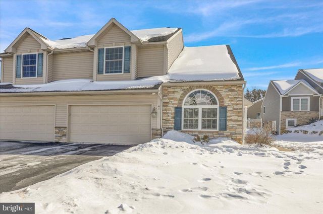 61 REGINA DR, Reading, PA 19608