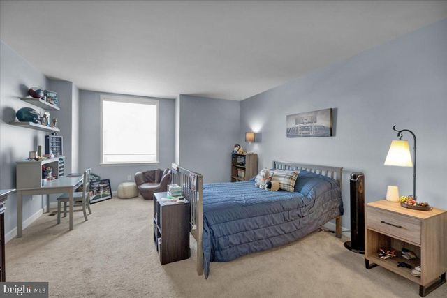 61 REGINA DR, Reading, PA 19608