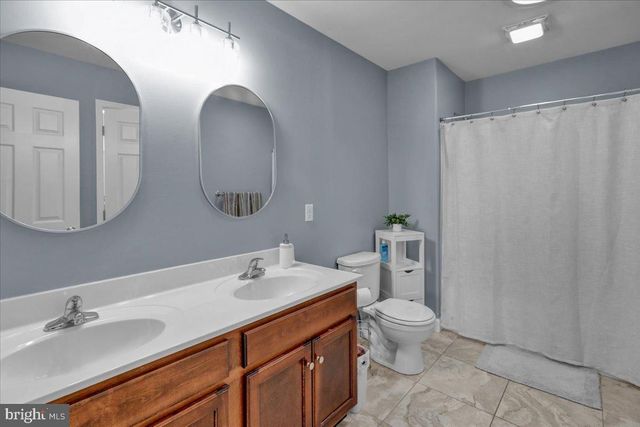 61 REGINA DR, Reading, PA 19608