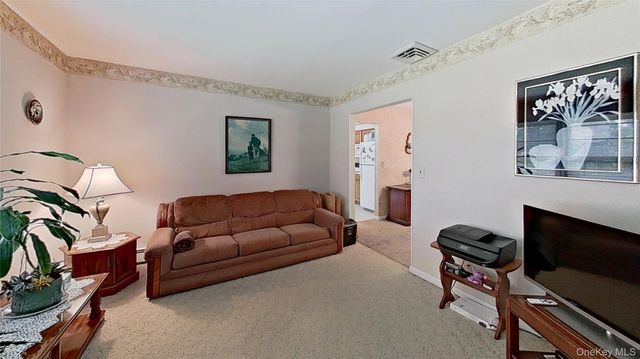 347 Miller Place Road, Miller Place, NY 11764