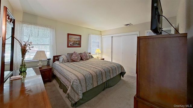 347 Miller Place Road, Miller Place, NY 11764