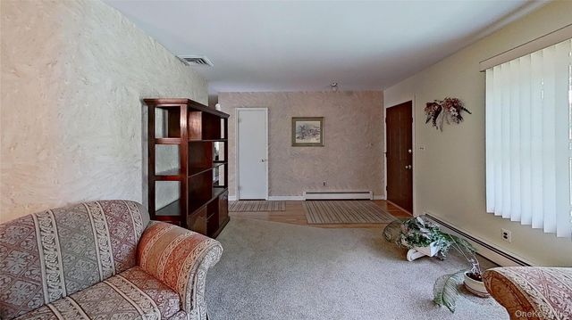 347 Miller Place Road, Miller Place, NY 11764