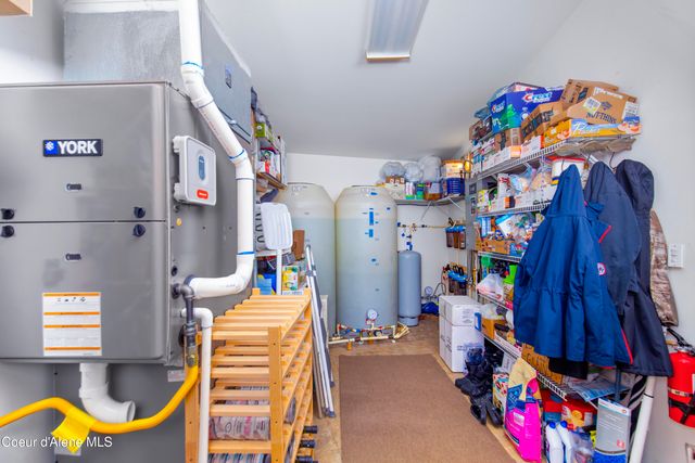 325 Wambli Wahohpi, Careywood, ID 83809