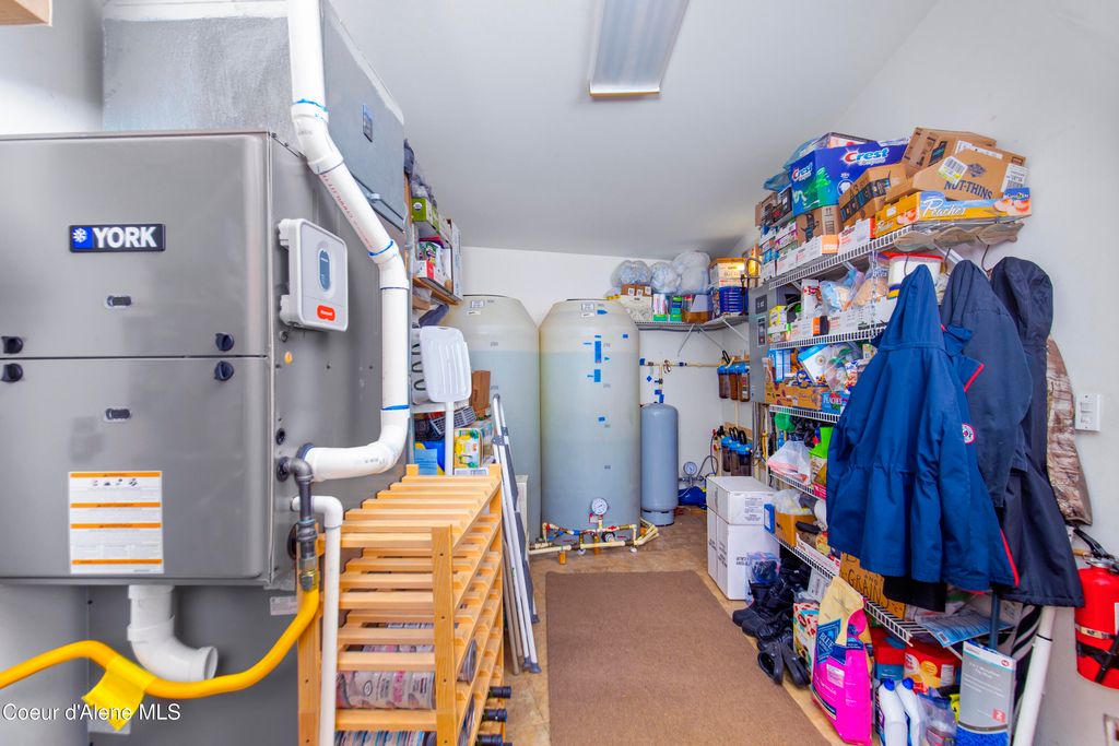 325 Wambli Wahohpi, Careywood, ID 83809 photo 20