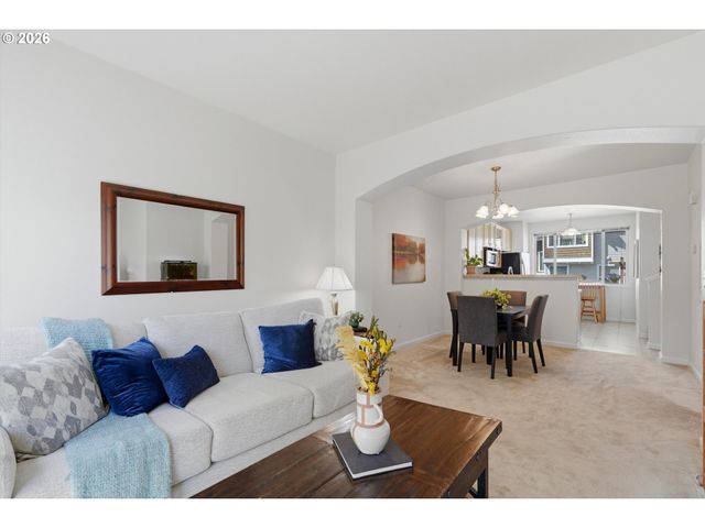 8640 Sw 147TH Ter 103, Beaverton, OR 97007