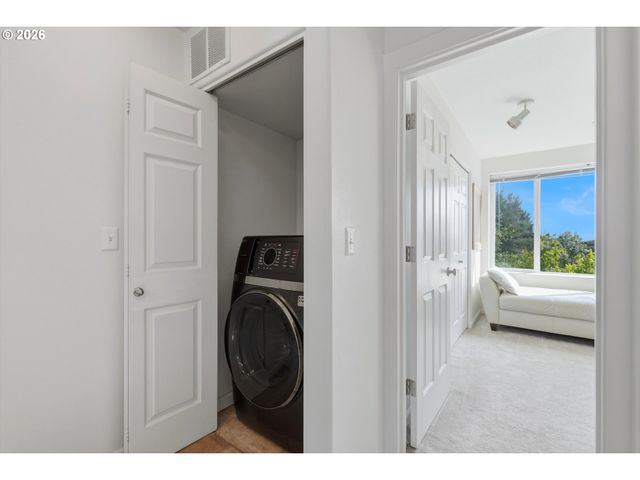 8640 Sw 147TH Ter 103, Beaverton, OR 97007