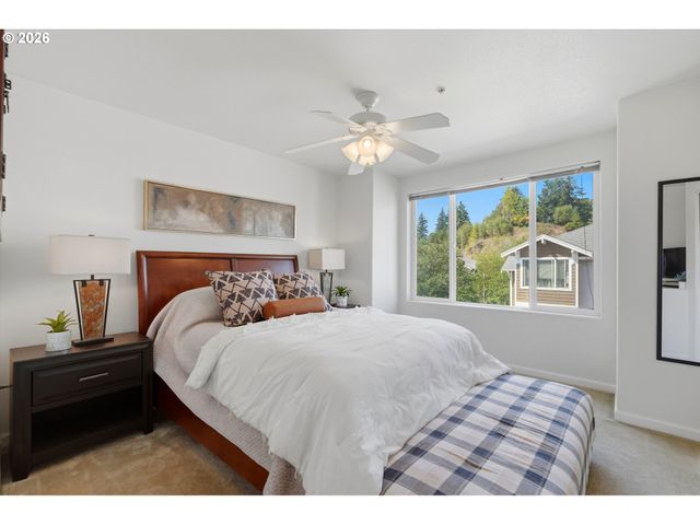 8640 Sw 147TH Ter 103, Beaverton, OR 97007