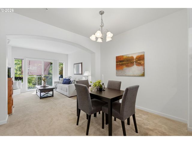 8640 Sw 147TH Ter 103, Beaverton, OR 97007