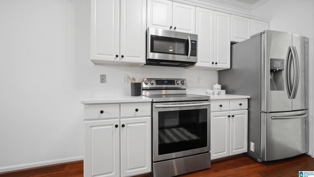 6531 MILL CREEK CIRCLE, Hoover, AL 35242