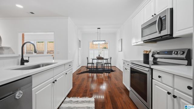 6531 MILL CREEK CIRCLE, Hoover, AL 35242