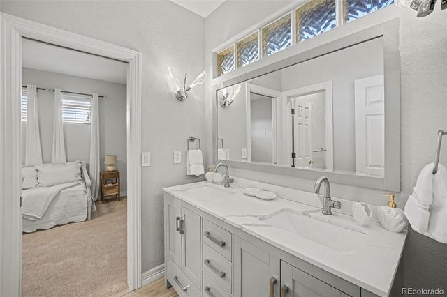 9368 S Silent Hills Drive, Lone Tree, CO 80124