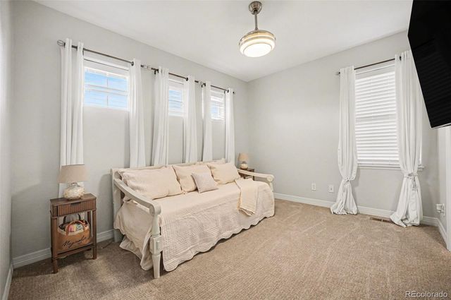 9368 S Silent Hills Drive, Lone Tree, CO 80124