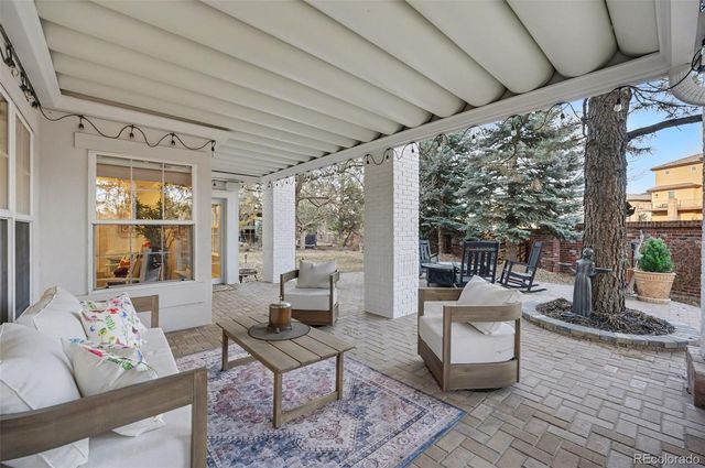 9368 S Silent Hills Drive, Lone Tree, CO 80124