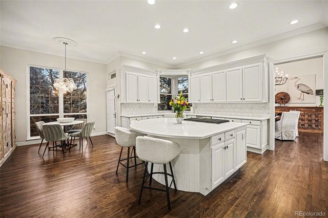 9368 S Silent Hills Drive, Lone Tree, CO 80124