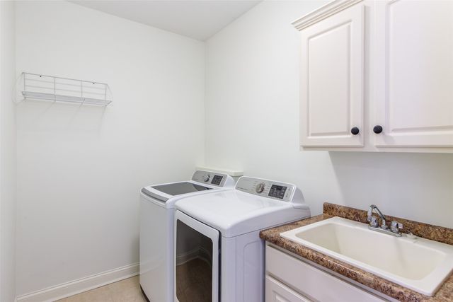 3324 Preston Circle, Ames, IA 50010