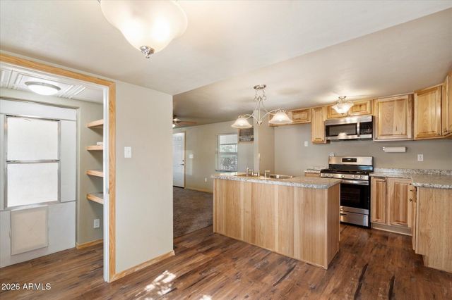 11411 N 91ST Avenue 110, Peoria, AZ 85345