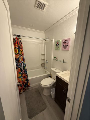 819 Loganwood Avenue, Richardson, TX 75080