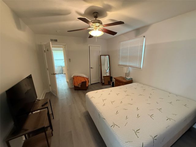 819 Loganwood Avenue, Richardson, TX 75080