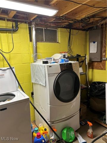 66421 Wolfs Den Road, Cambridge, OH 43725