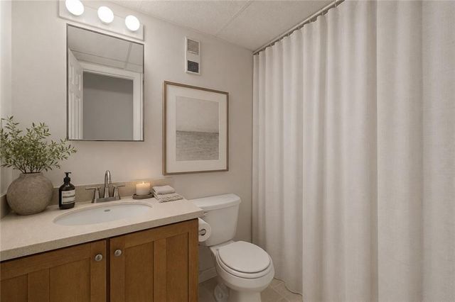 32 Peachtree Street NW 1306, Atlanta, GA 30303