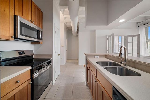 32 Peachtree Street NW 1306, Atlanta, GA 30303