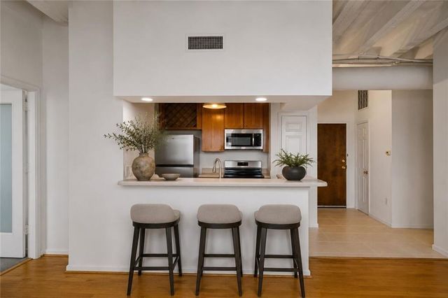 32 Peachtree Street NW 1306, Atlanta, GA 30303