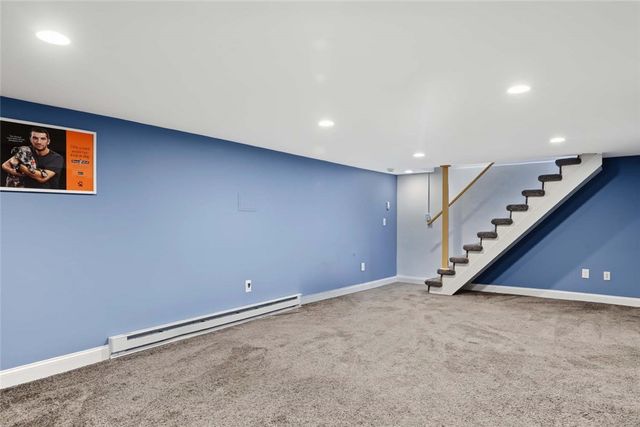 40 Boyce Avenue, Barrington, RI 02806