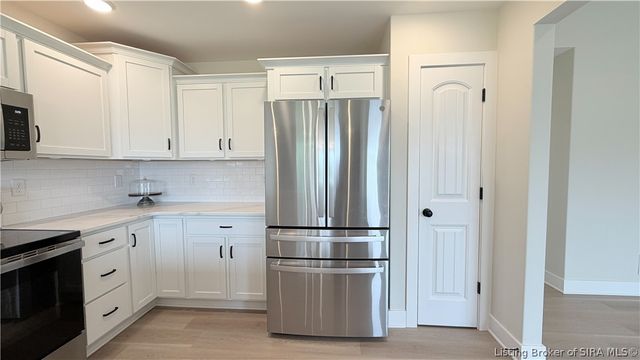 5004 Bolton Drive, Charlestown, IN 47111