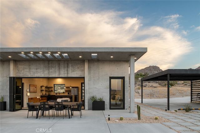 6817 Arizona Avenue, Joshua Tree, CA 92252