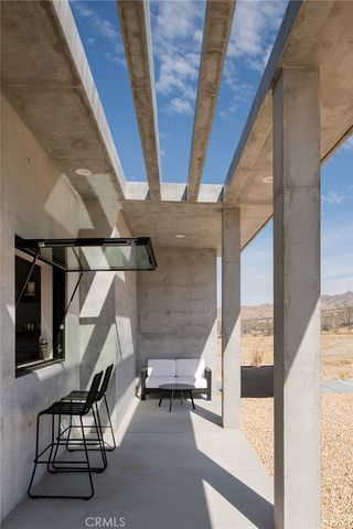 6817 Arizona Avenue, Joshua Tree, CA 92252