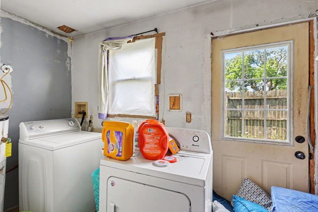 328 Grant Street, Carrollton Twp, MI 48604