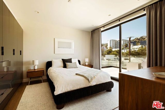 1017 N N Croft PH01, Los Angeles, CA 90069