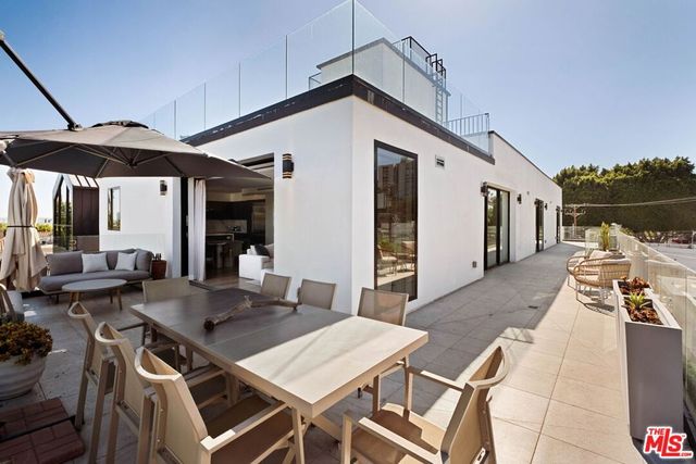 1017 N N Croft PH01, Los Angeles, CA 90069
