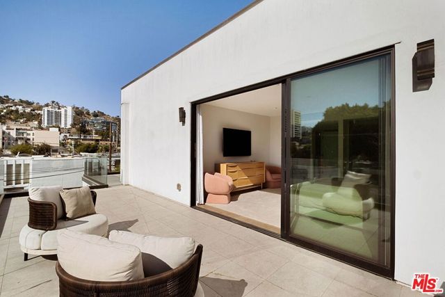 1017 N N Croft PH01, Los Angeles, CA 90069
