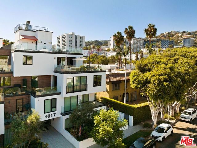 1017 N N Croft PH01, Los Angeles, CA 90069