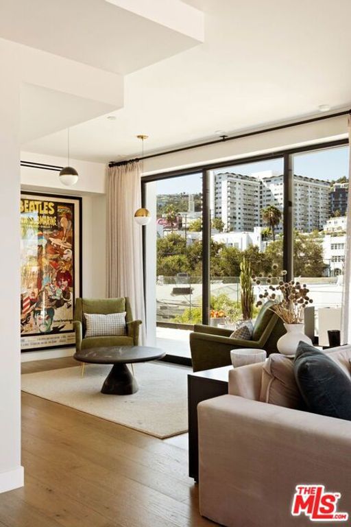 1017 N Croft PH01, Los Angeles, CA 90069 — photo 4