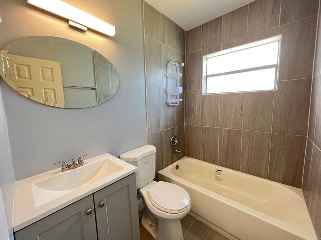 4605 SW 25th Street, West Park, FL 33023