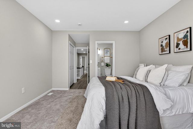 1626 N SMALLWOOD ST, Baltimore, MD 21216