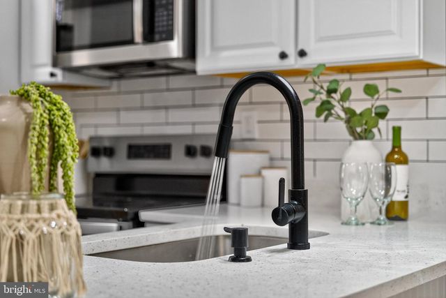 1626 N SMALLWOOD ST, Baltimore, MD 21216