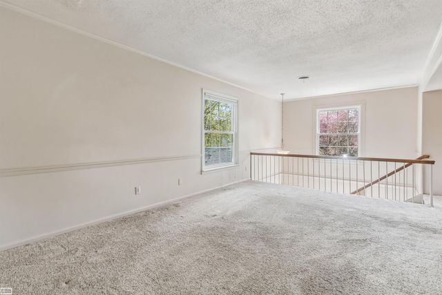38723 Lighthouse Point, Clinton Twp, MI 48038