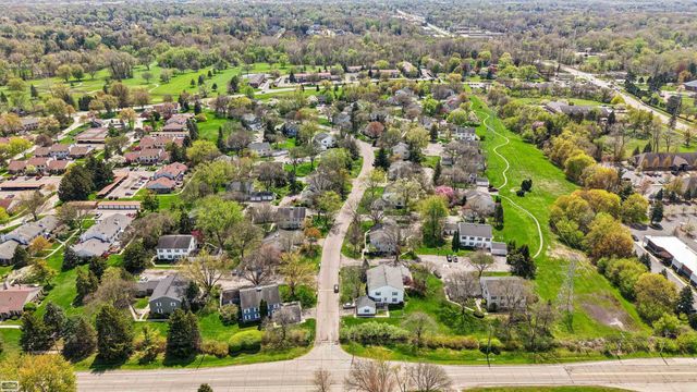 38723 Lighthouse Point, Clinton Twp, MI 48038