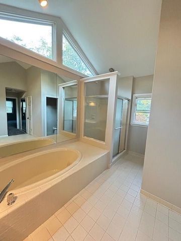 447 Guilford Circle, Marietta, GA 30068