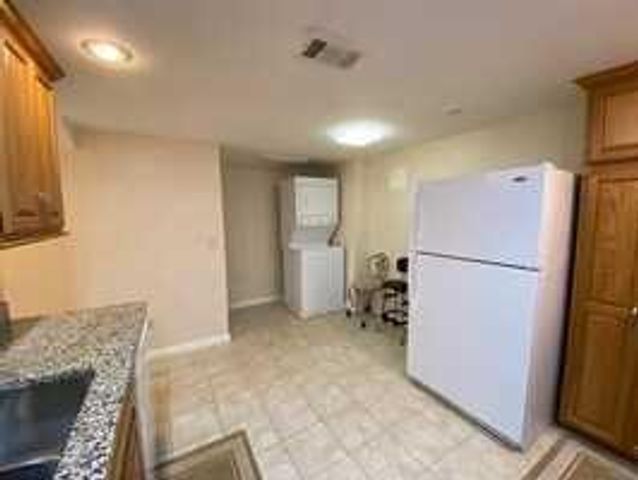 447 Guilford Circle, Marietta, GA 30068